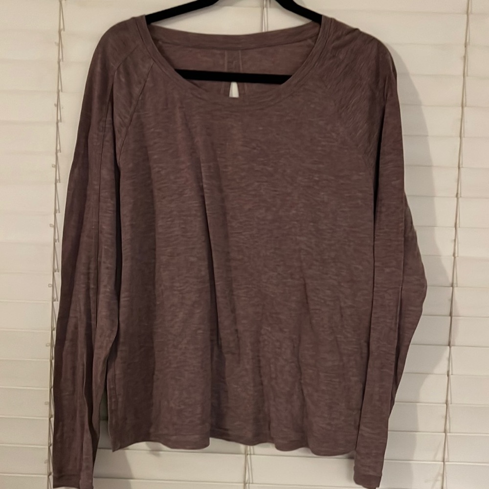 Lululemon long sleeve top